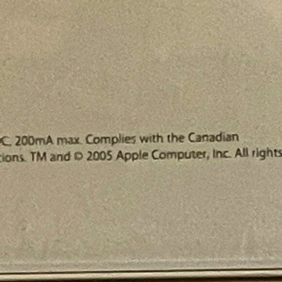 Apple 2005 Model # A1048 White/Clear Fully Functioning Wired Keyboard USB Ports - Picture 10 of 11